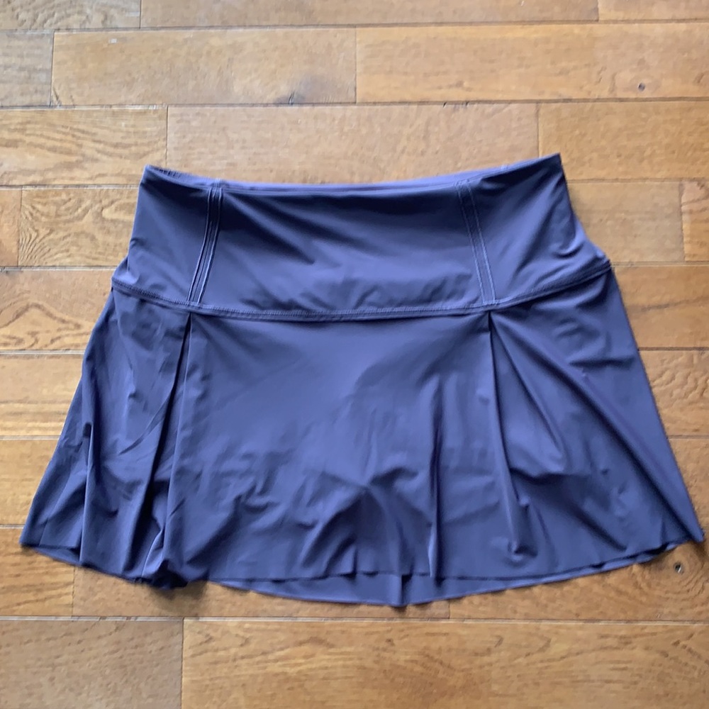 🍋LULULEMON TALL LOST IN PACE SKIRT-BLACK CURRANT-10🍋